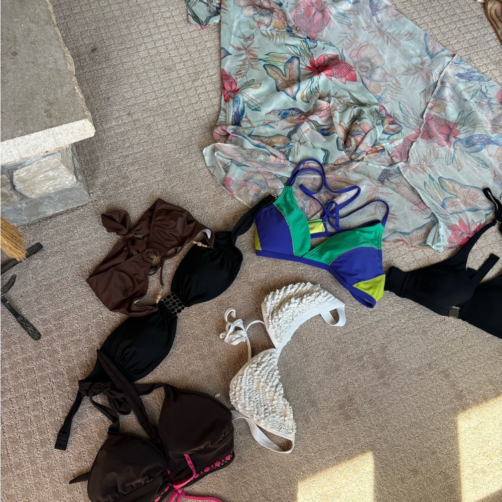 6 New Bikini Tops and beach Robe